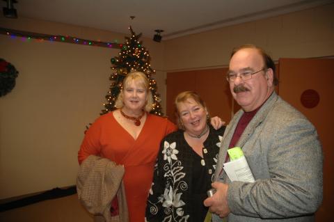 Debora, Sandra and Tom Debora, Sandra and Tom